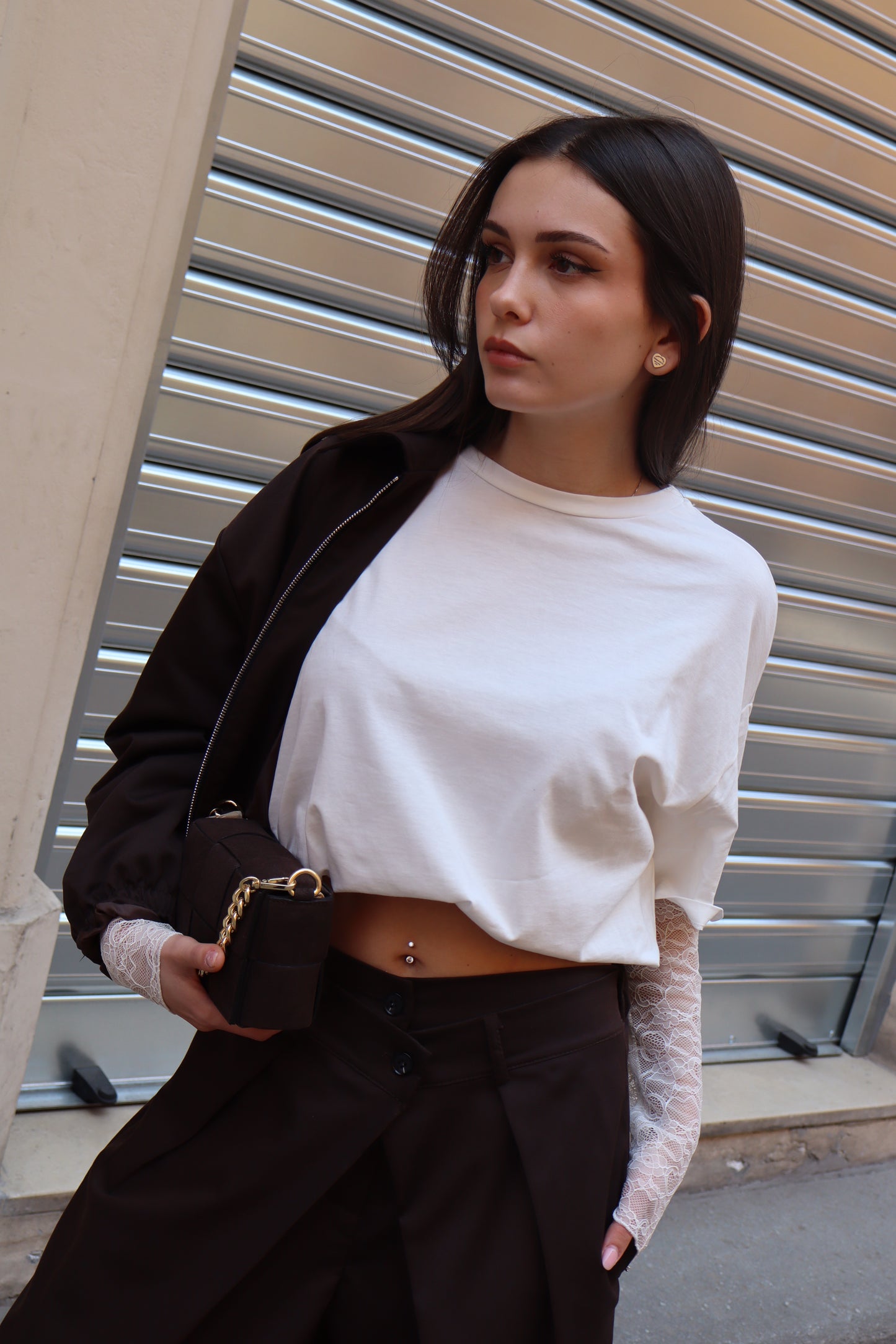 T-SHIRT CON MANICA IN PIZZO BIANCA