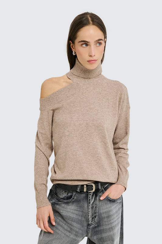 MAGLIONE COLLO ALTO TAGLIO SPALLA