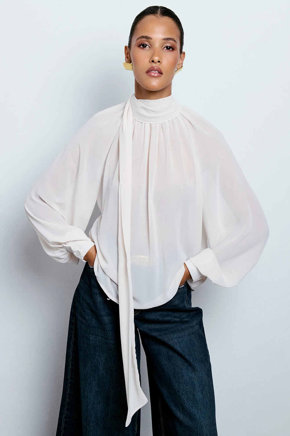 BLUSA