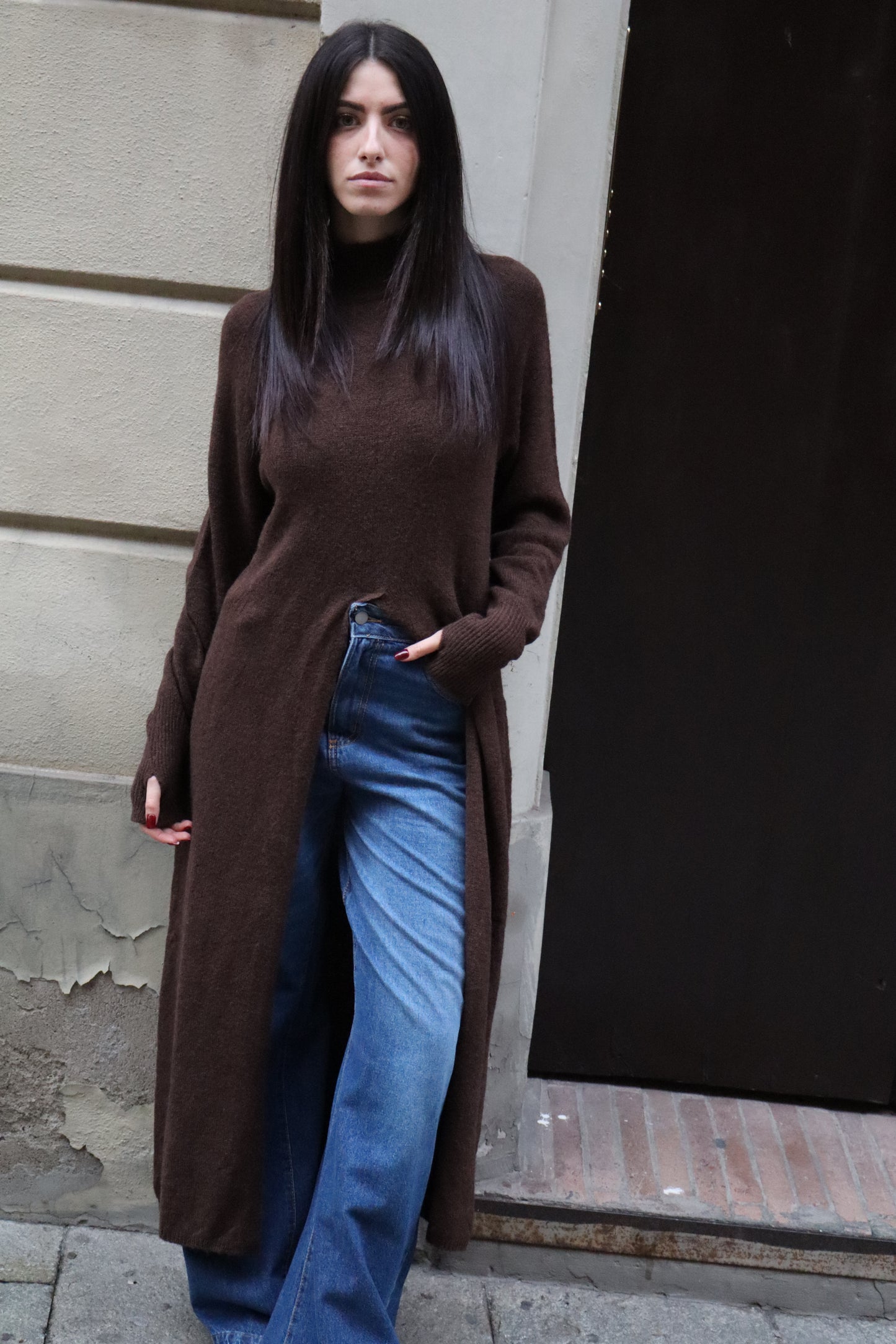 MAGLIONE LUNGO CON SPACCO LATERALE