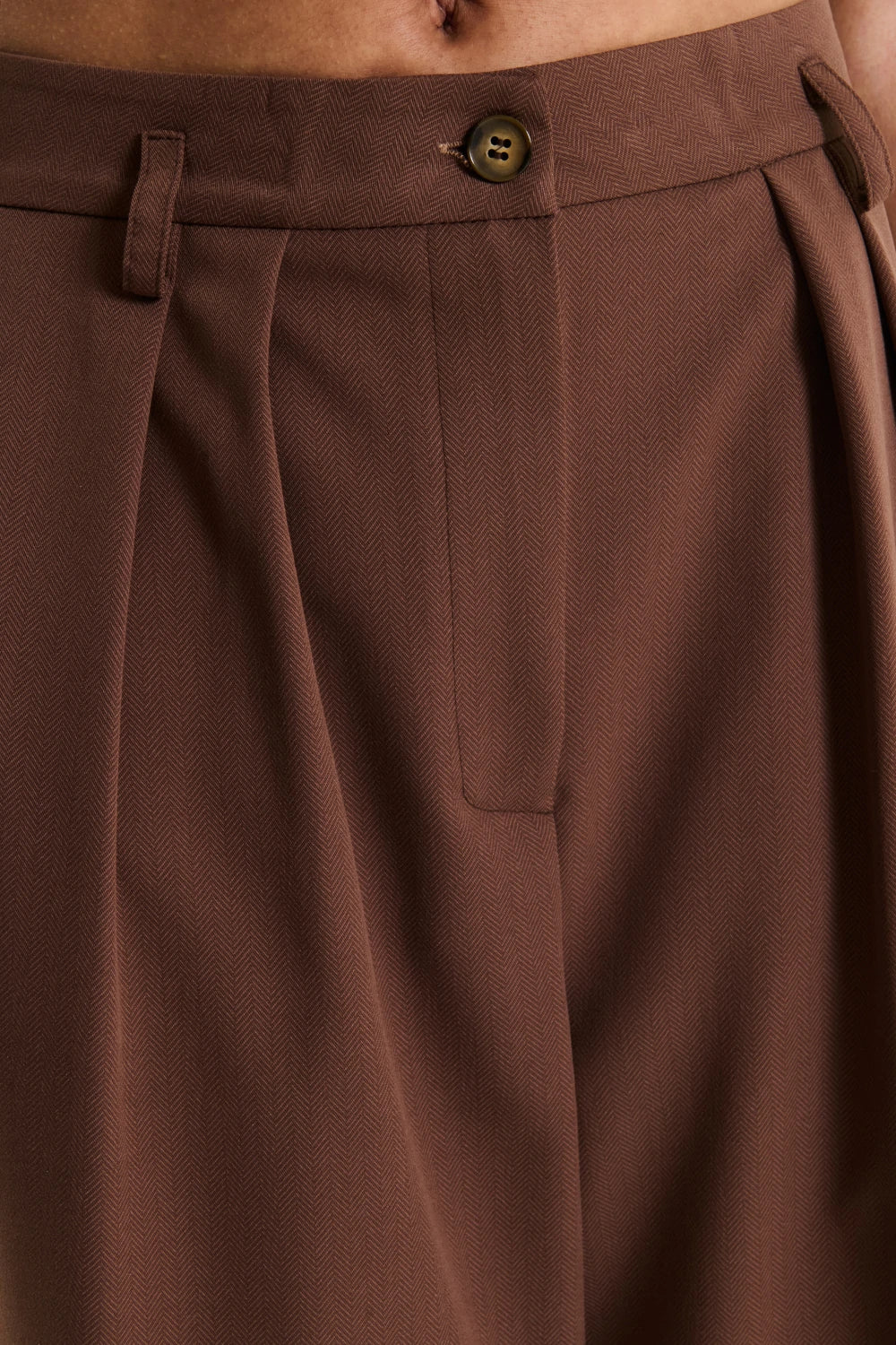 PANTALONE SPIGATO CON PENCES MORO