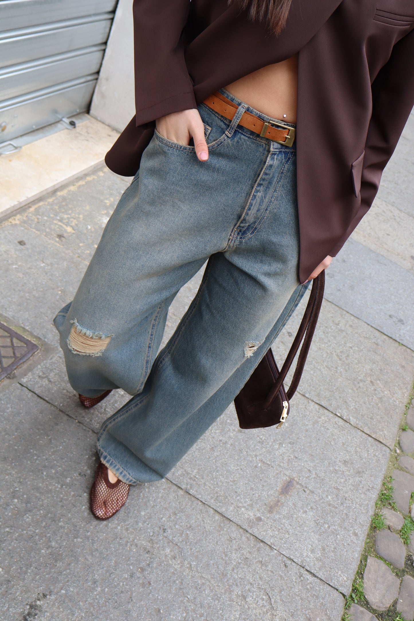 JEANS LARGO SLAVATO CON CINTURA