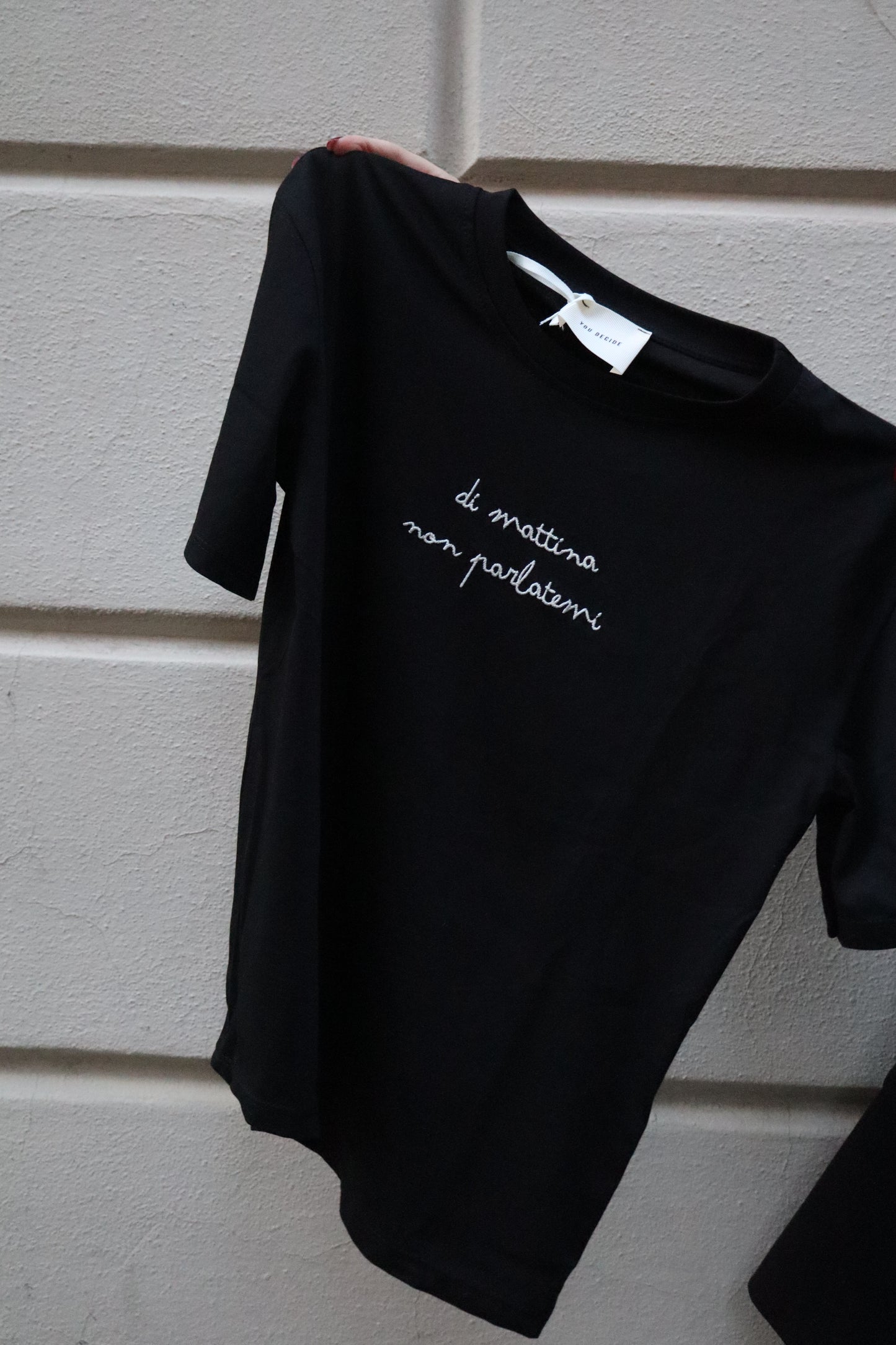 T-SHIRT “DI MATTINA NON PARLATEMI”