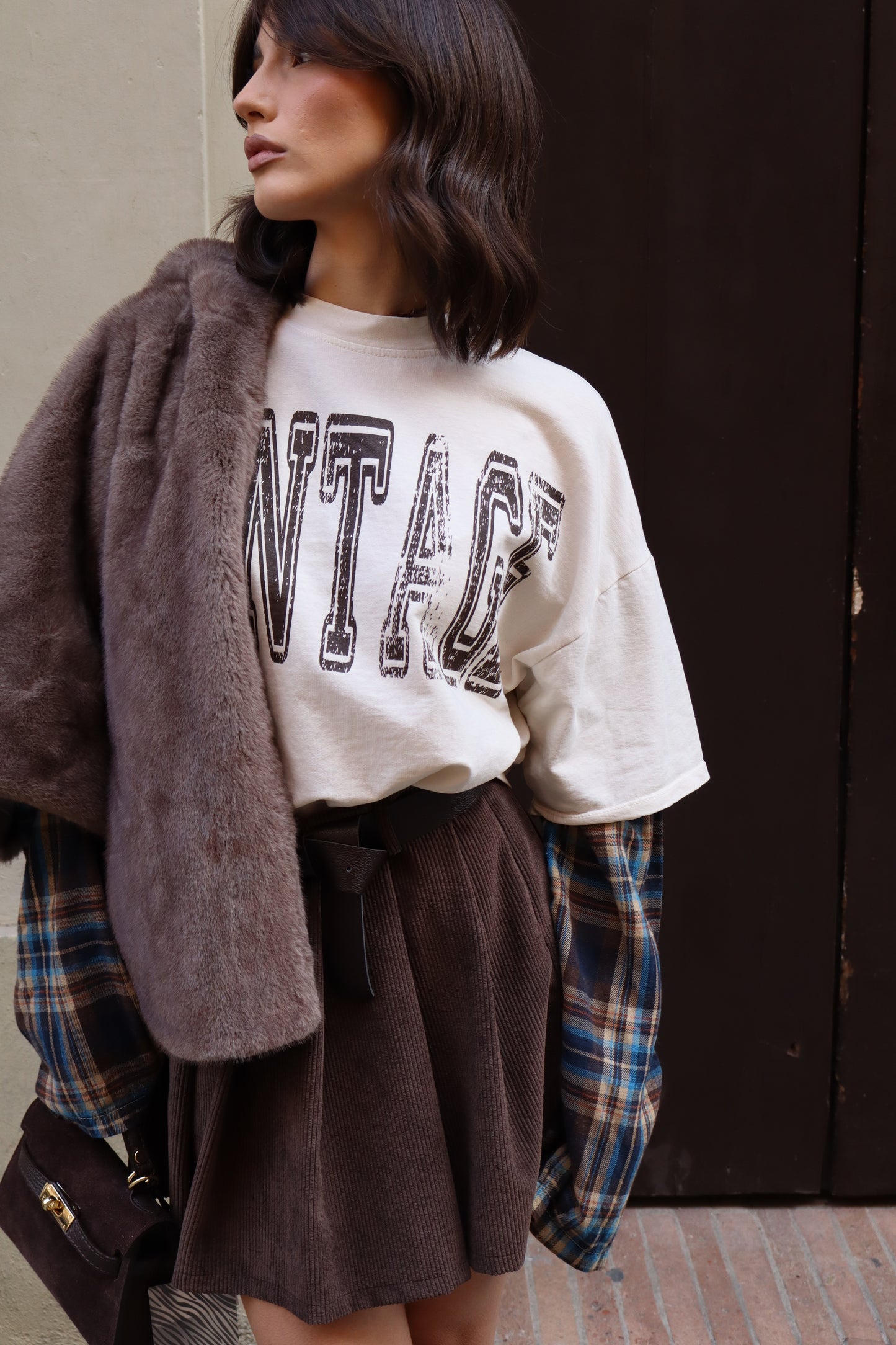 T-SHIRT VINTAGE CON MANICHE CAMICIA