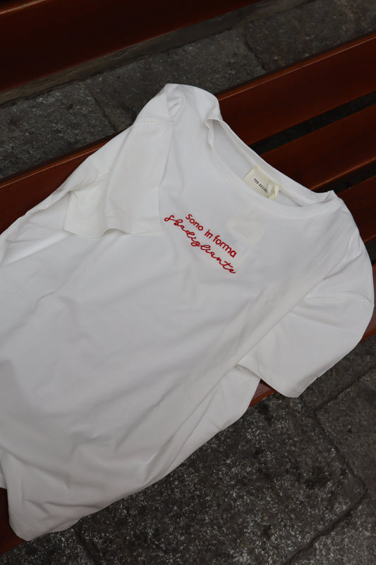 T-SHIRT SCRITTA