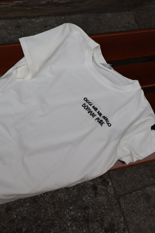 T-SHIRT SCRITTA